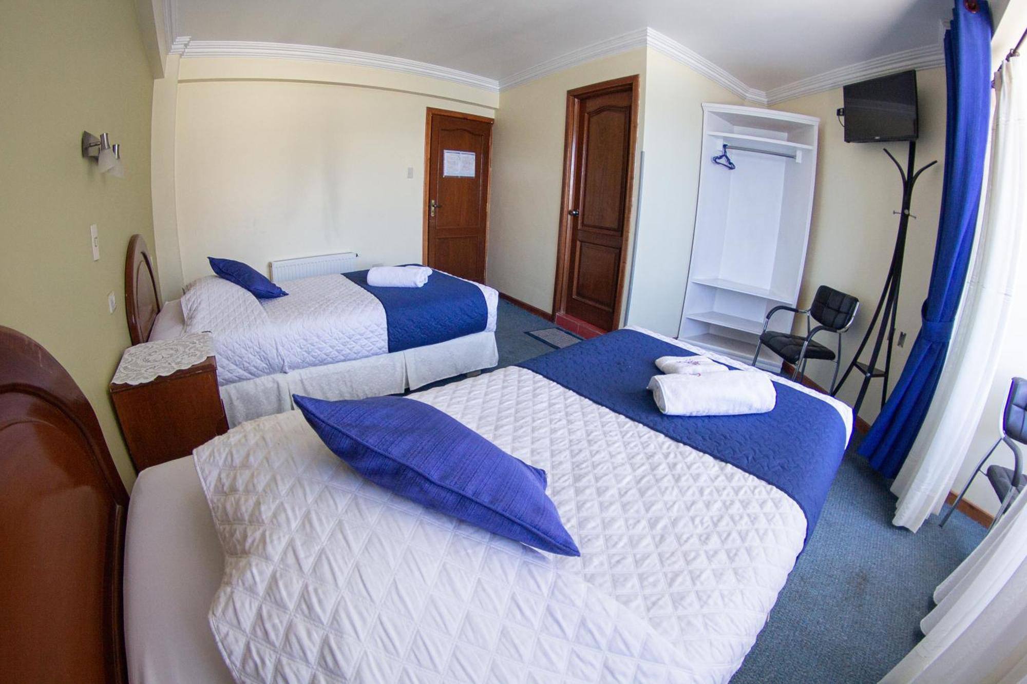 Hotel Lago Azul Copacabana  Phòng bức ảnh