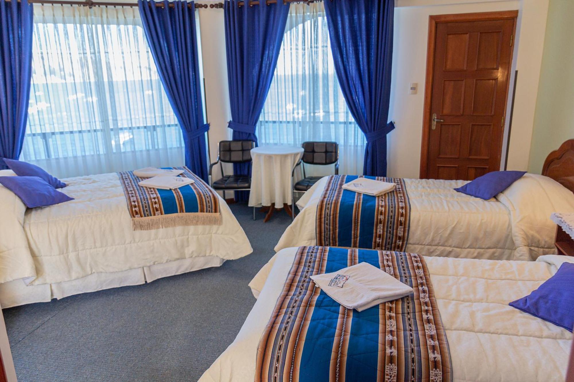 Hotel Lago Azul Copacabana  Phòng bức ảnh