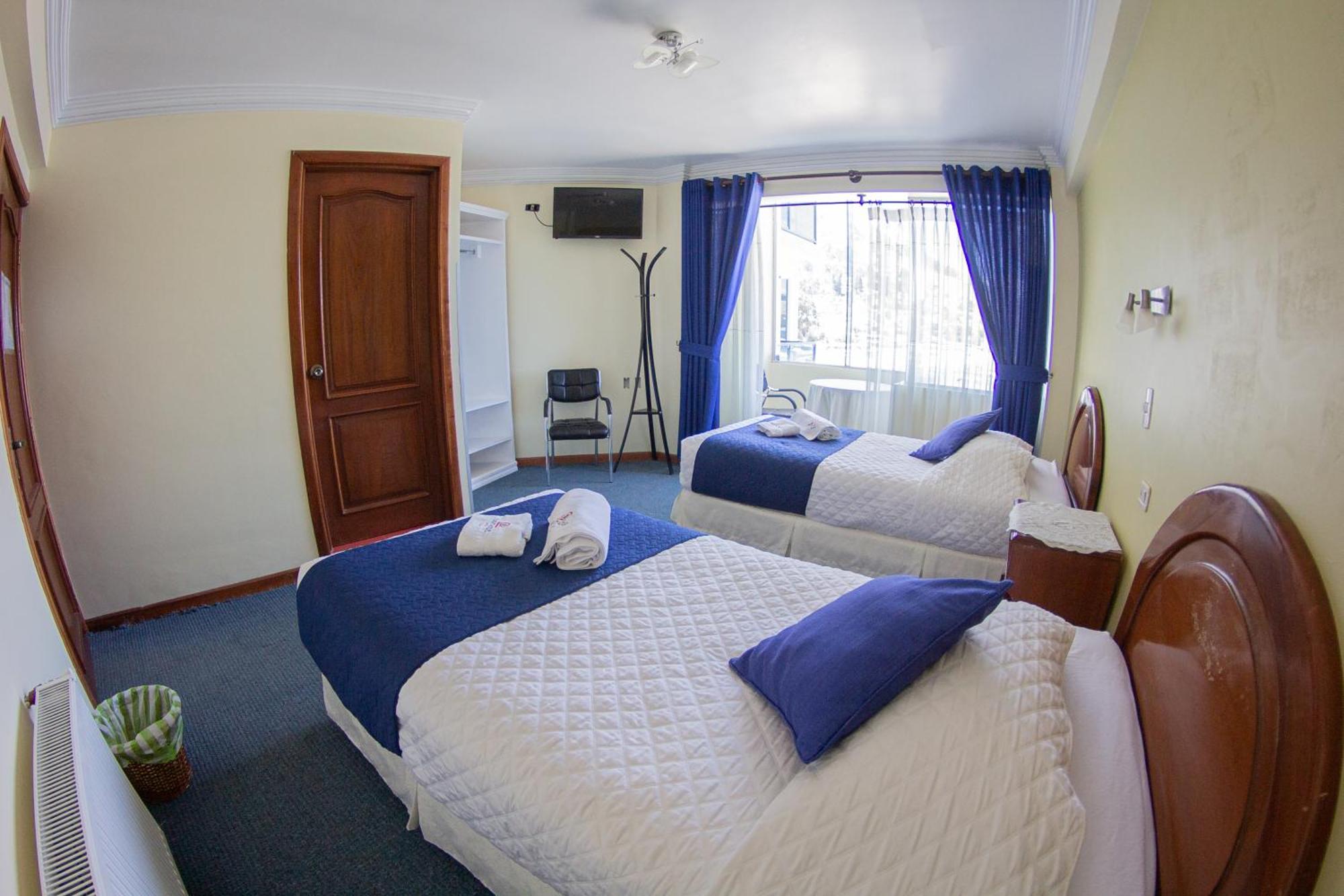 Hotel Lago Azul Copacabana  Phòng bức ảnh